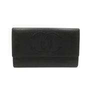 Pre-owned Leather wallets