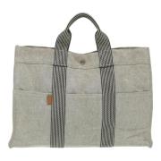 Pre-owned Canvas handbags