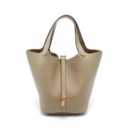 Pre-owned Leather handbags