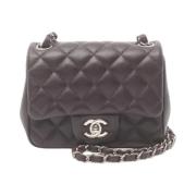 Pre-owned Leather chanel-bags