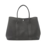 Pre-owned Leather handbags