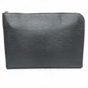 Pre-owned Leather clutches