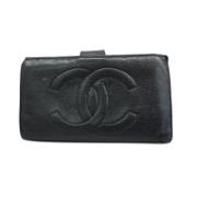 Pre-owned Leather wallets