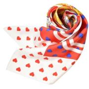 Pre-owned Silk scarves