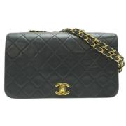 Pre-owned Leather chanel-bags