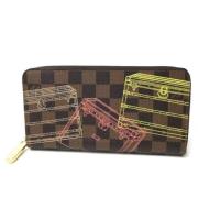 Pre-owned Fabric wallets