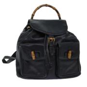 Pre-owned Leather shoulder-bags