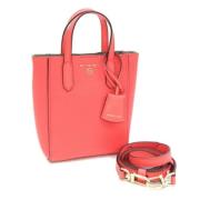 Pre-owned Leather handbags