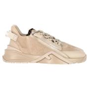 Pre-owned Suede sneakers