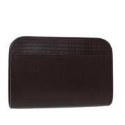 Pre-owned Leather clutches