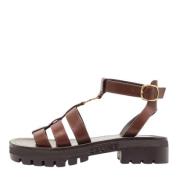 Pre-owned Leather sandals