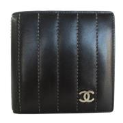 Pre-owned Leather wallets