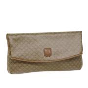 Pre-owned Canvas clutches