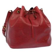 Pre-owned Leather shoulder-bags