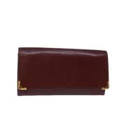 Pre-owned Leather clutches