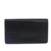 Pre-owned Leather wallets