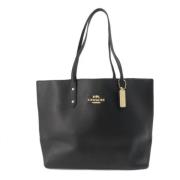 Pre-owned Leather totes