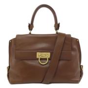 Pre-owned Leather handbags