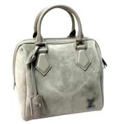 Pre-owned Leather handbags