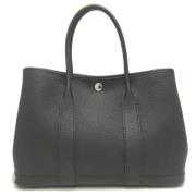 Pre-owned Leather totes