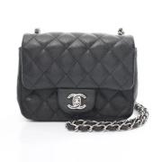 Pre-owned Leather chanel-bags