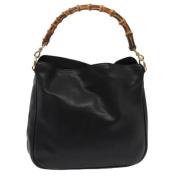 Pre-owned Leather handbags