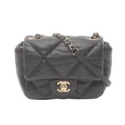 Pre-owned Leather chanel-bags