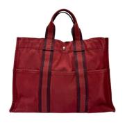 Pre-owned Canvas handbags