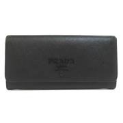 Pre-owned Leather wallets