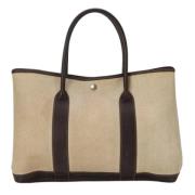 Pre-owned Canvas handbags