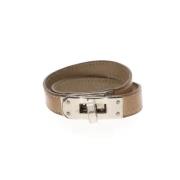 Pre-owned Leather bracelets