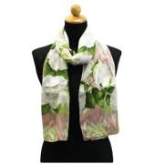 Pre-owned Silk scarves