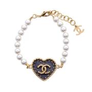 Pre-owned Metal chanel-jewelry