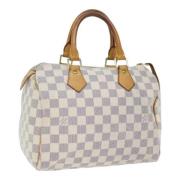 Pre-owned Canvas handbags