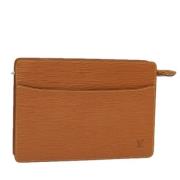 Pre-owned Leather clutches