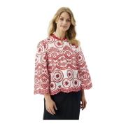 Rød Feminin Bluse med Broderidetalj