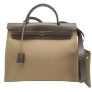 Pre-owned Canvas handbags