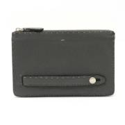 Pre-owned Leather clutches