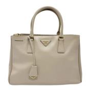 Pre-owned Leather prada-bags