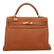 Pre-owned Leather handbags