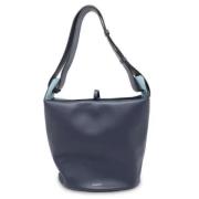 Pre-owned Leather shoulder-bags