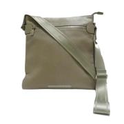 Pre-owned Leather shoulder-bags