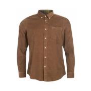 Klassisk brun button down-skjorte