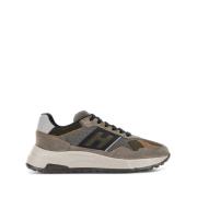 Suede Sneakers med Logolapp