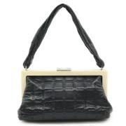 Pre-owned Leather handbags