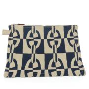 Pre-owned Canvas clutches