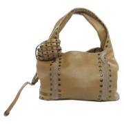 Pre-owned Leather handbags