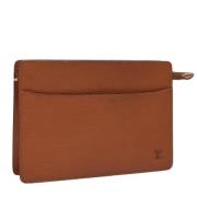 Pre-owned Leather clutches