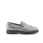 Metallic Brogue Loafer med Åpenverksdetaljer