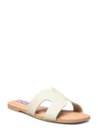 Zarnia Sandal Brown Steve Madden